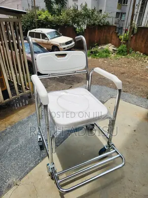 Commode Wheelchair段的brand New Wheelchair朓不medical Wheelchair