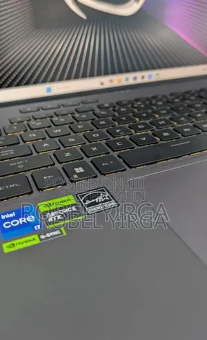 New Laptop Asus ROG Zephyrus G16 32GB Intel Core i7 SSD 1T