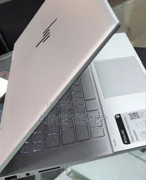 New Laptop HP Envy X360 16GB Intel Core I5 SSD 512GB