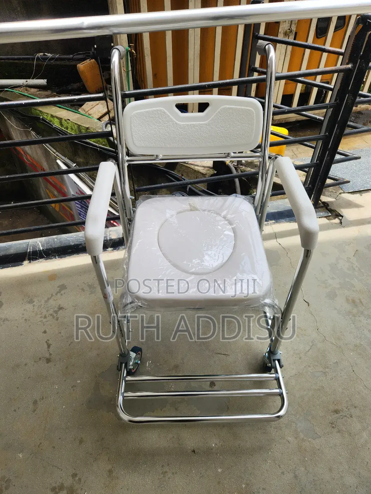 Commode Wheelchair然而strong Wheelchair With Popo襖不home Use