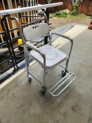 Wheelchair喬覶commode Wheelchair吞下commode Wheelchair Medical