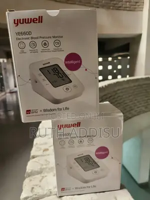 Photo - Blood Pressure Monitor网你top Quality Blood Pressure Monitor