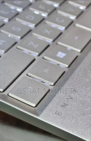 New Laptop HP Envy X360 8GB Intel Core I5 SSD 512GB