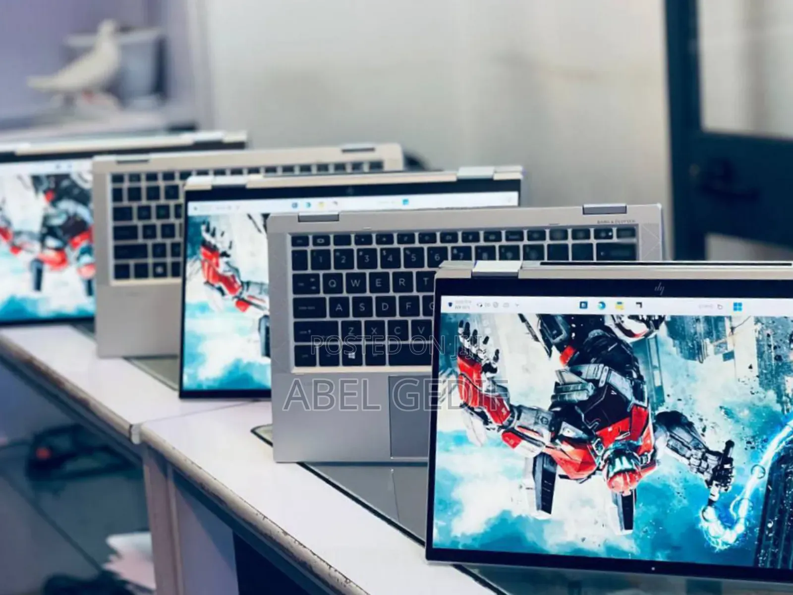 New Laptop HP EliteBook X360 1040 G7 16GB Intel Core I7 SSD 512GB