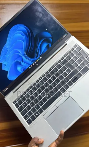 New Laptop HP EliteBook 850 G8 16GB Intel Core I7 SSD 512GB