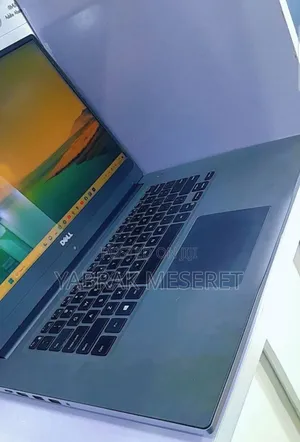 Photo - New Laptop Dell Precision 17 M7710 8GB Intel Core I5 HDD+SSD 1T