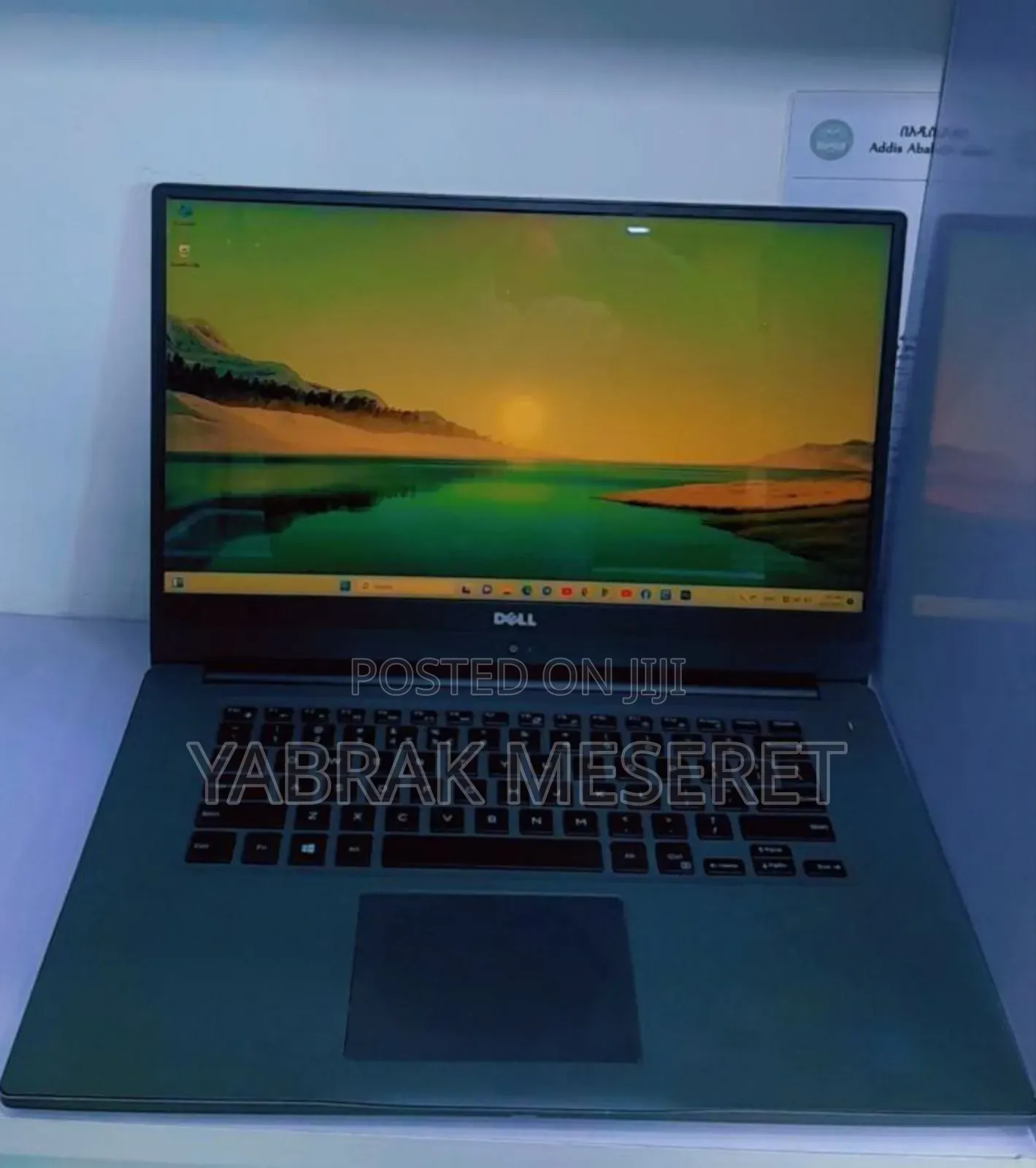 New Laptop Dell Precision 17 M7710 8GB Intel Core I5 HDD+SSD 1T