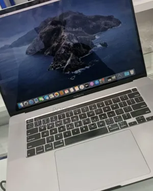 New Laptop Apple MacBook Pro 2019 32GB Intel Core I7 SSD 1T