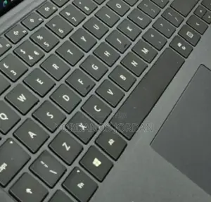 New Laptop Microsoft Surface Pro 6 8GB Intel Core i7 SSD 256GB