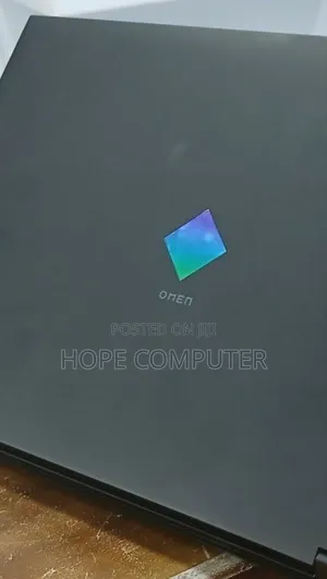 Photo - New Laptop HP Omen 17 32GB Intel Core I9 SSD 2T