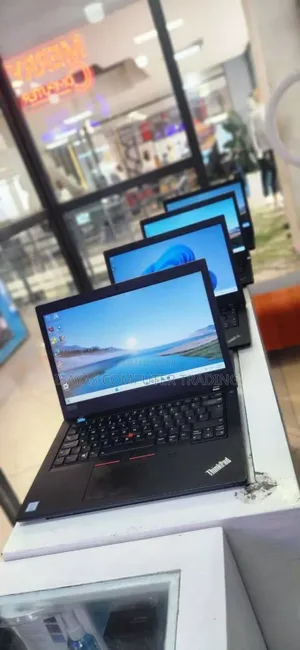Photo - New Laptop Lenovo ThinkPad X1 Carbon 16GB Intel Core I7 SSD 512GB