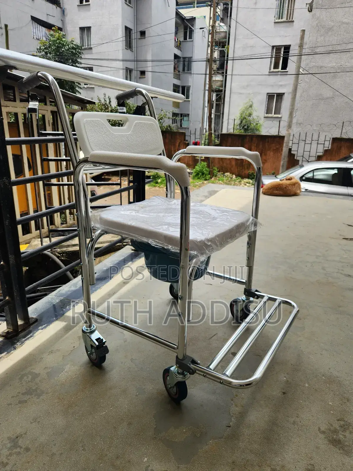 Commode Wheelchair報吋wheelchair盡快wheelchair吵或wheelchair