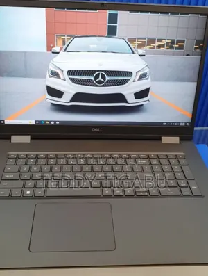 Photo - New Laptop Dell Precision 7780 16GB Intel Core I7 SSD 1T