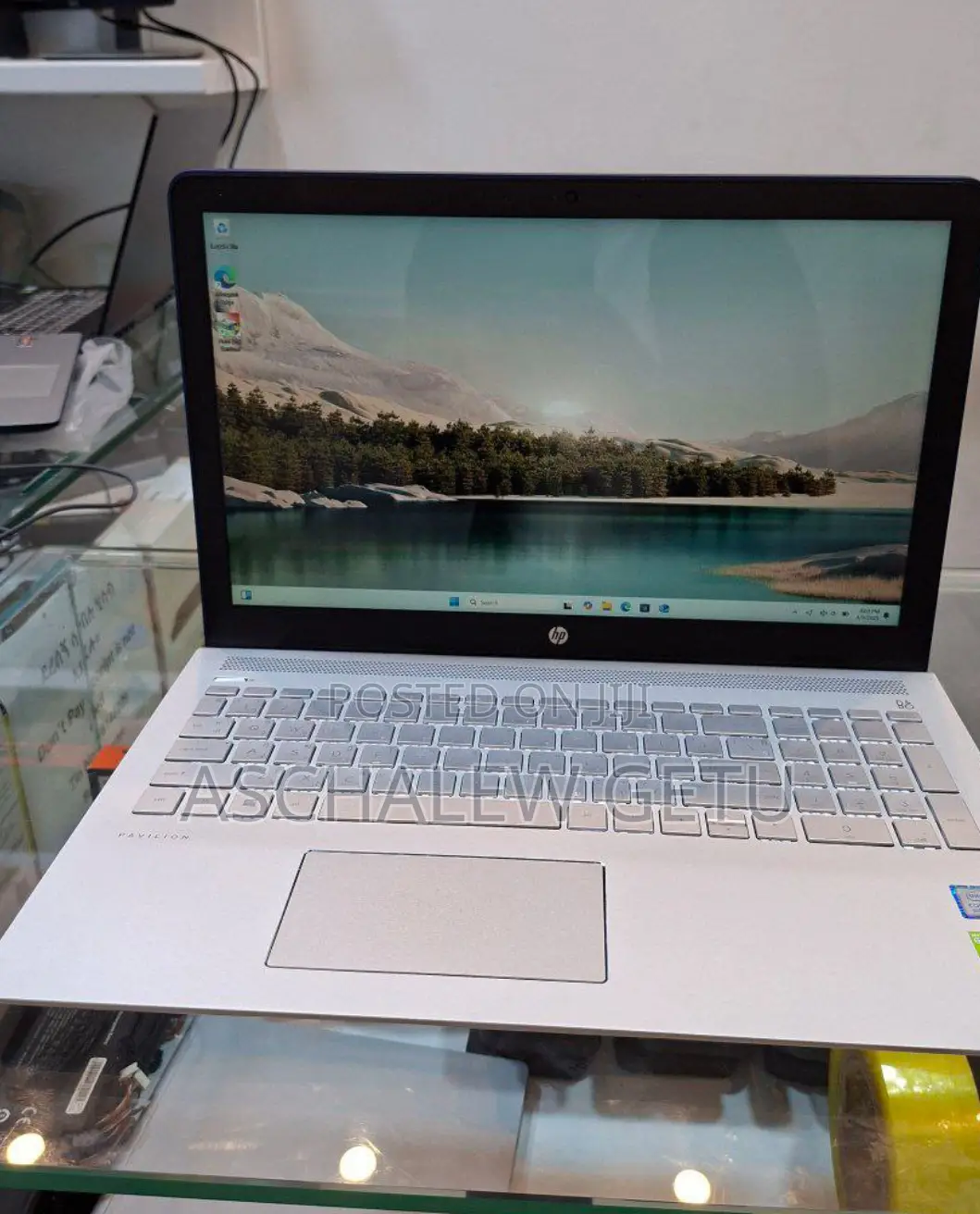 New Laptop HP Pavilion 15 16GB Intel Core I7 SSD 1T