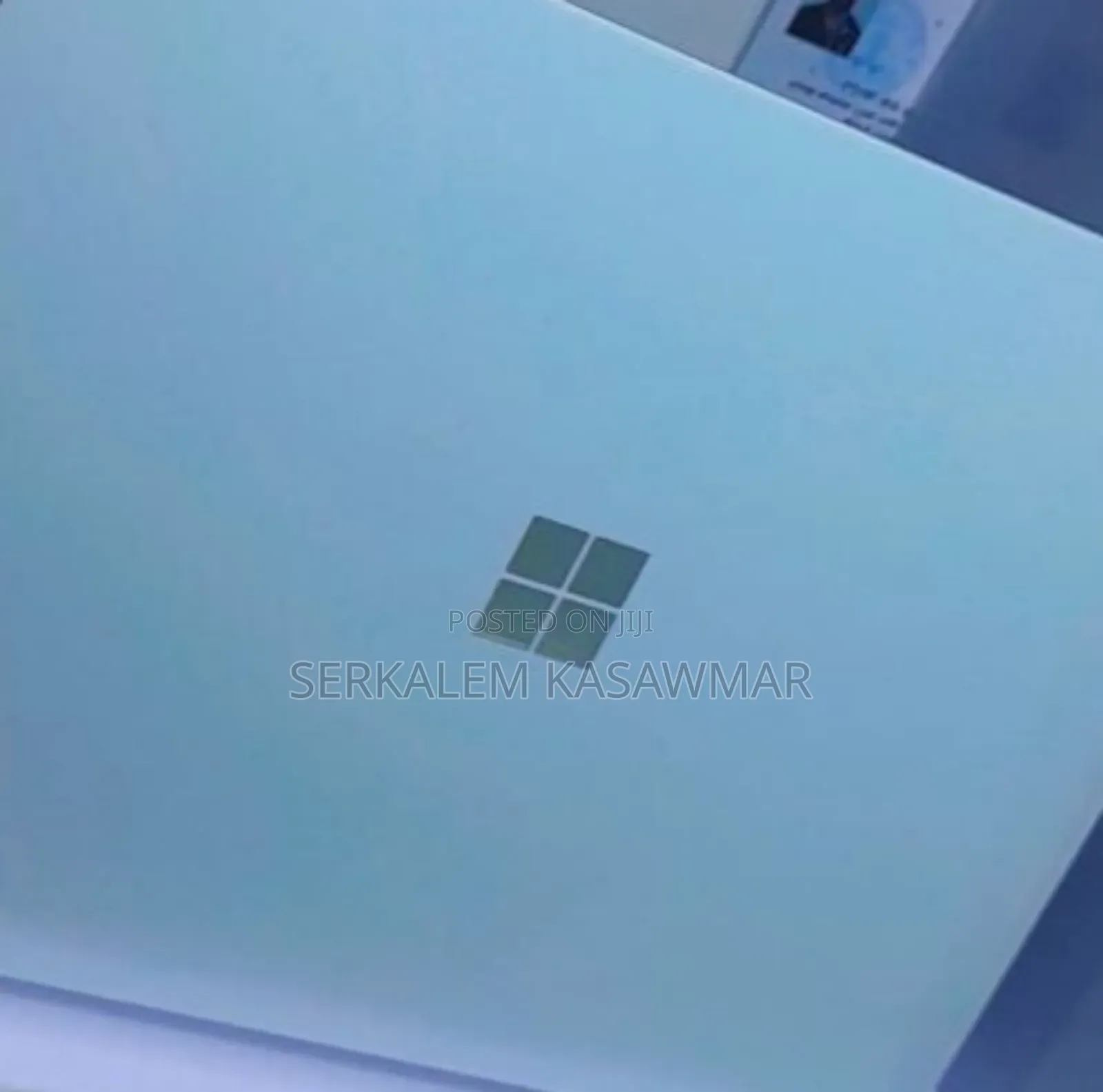 New Laptop Microsoft Surface 8GB Intel Core i5 SSD 256GB