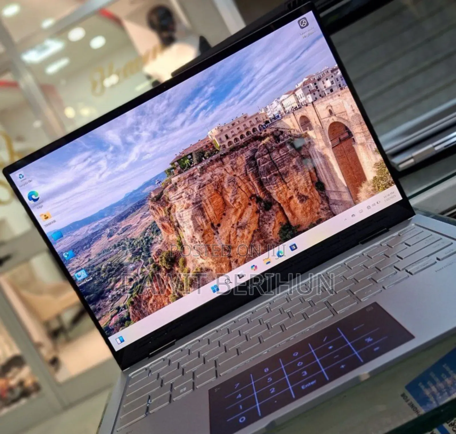 New Lenovo Legion Y7000P IRX9 Gaming Laptop 16GB Intel Core I7 SSD 1T