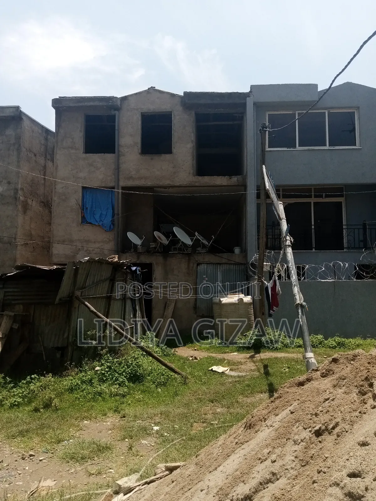 4bdrm House in Akaky Kaliti for sale