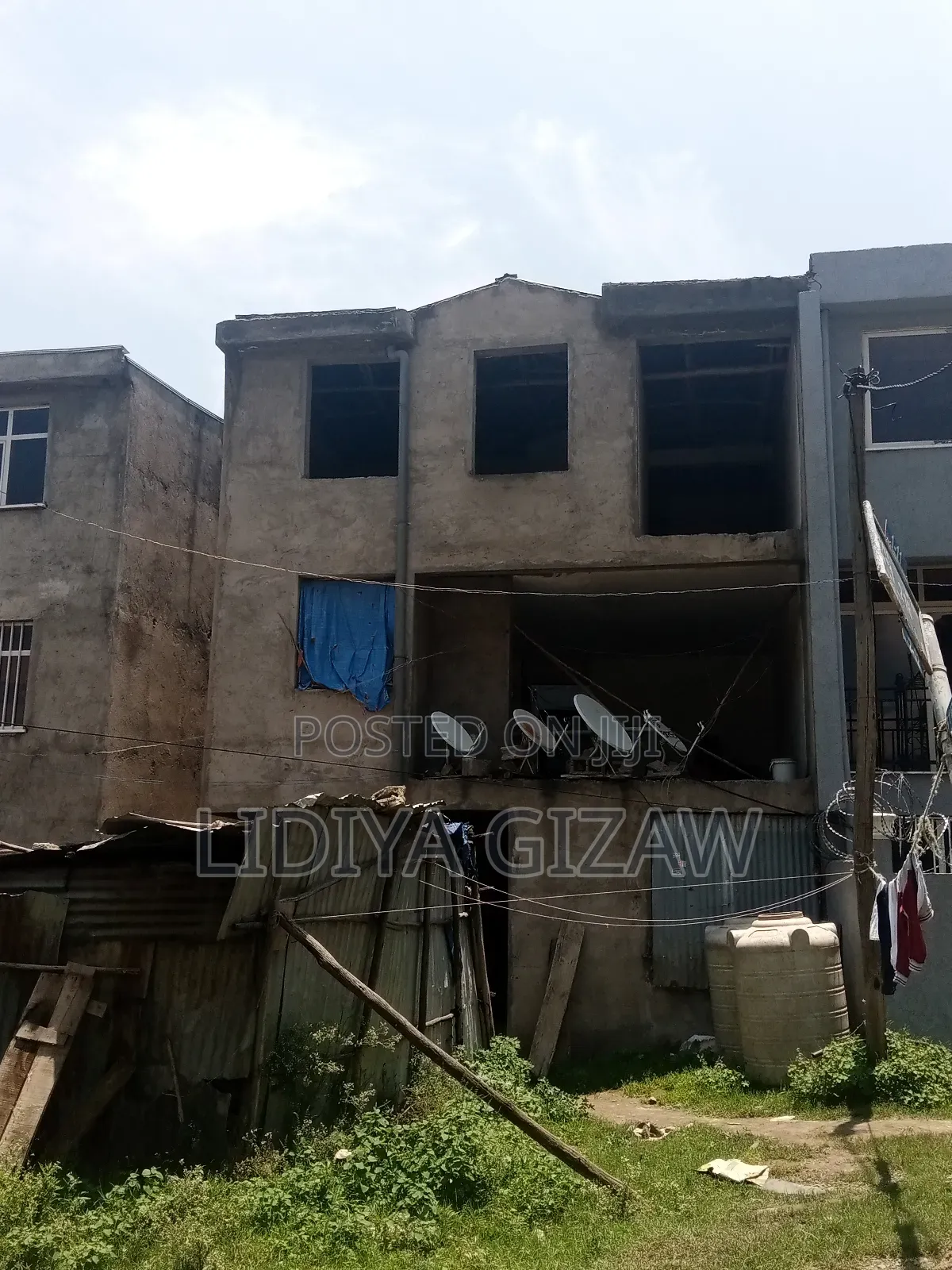 4bdrm House in Akaky Kaliti for sale