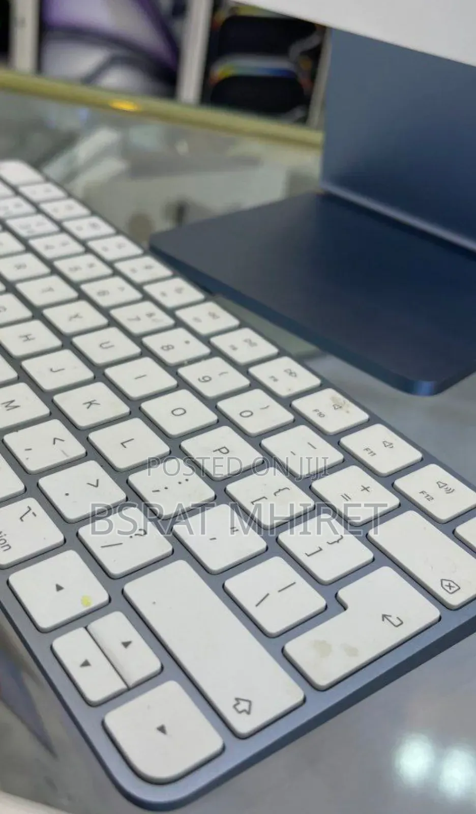 New Laptop Apple MacBook Air 2024 M3 13-Inch 8GB Apple M3 SSD 256GB