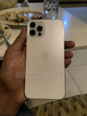 Photo - Apple iPhone 12 Pro 256 GB White