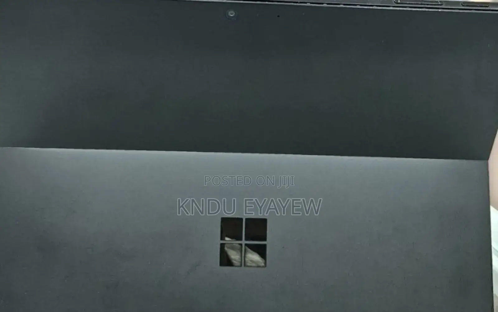 New Laptop Microsoft Surface 8GB Intel Core I7 SSD 256GB