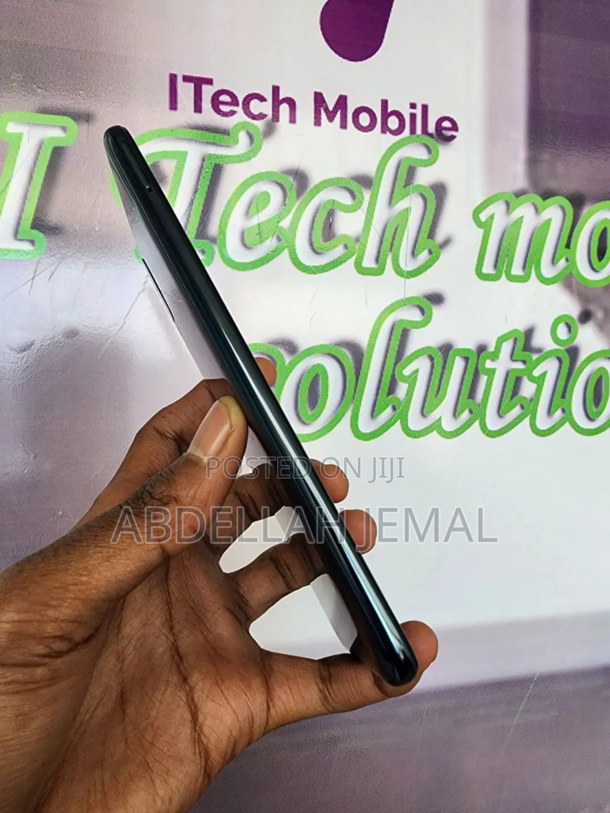 New Samsung Galaxy A70 128 GB Black