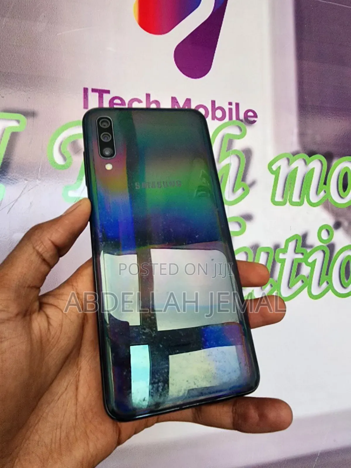 New Samsung Galaxy A70 128 GB Black