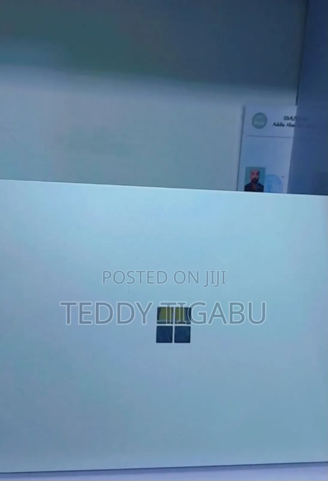 New Laptop Microsoft Surface Laptop 4 8GB Intel Core I5 SSD 256GB