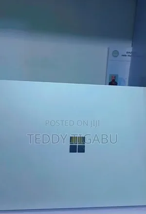 New Laptop Microsoft Surface Laptop 4 8GB Intel Core I5 SSD 256GB