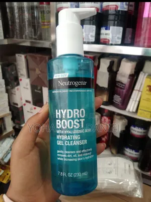 Photo - Neutrogena Hydrating Cleanser
