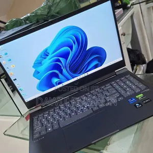 New Laptop HP Victus 16 16GB Intel Core I7 SSD 1T