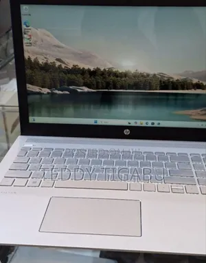 New Laptop HP Pavilion 15 8GB Intel Core I7 HDD 1T