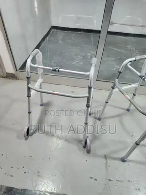 Photo - Foldable Walker重嵐brand New Walker慎思seniors Disabled Walker