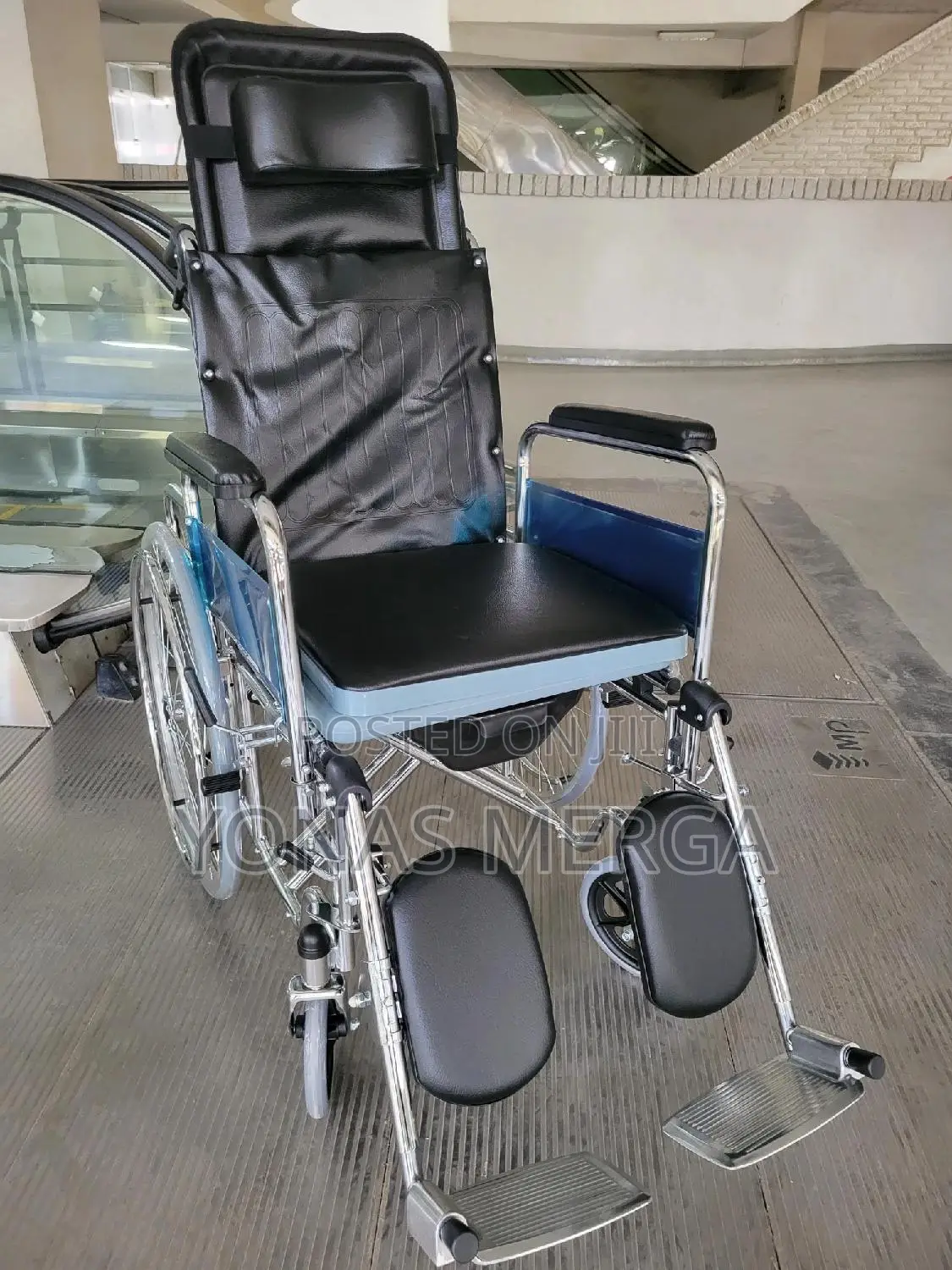 Commode Wheelchair岯窮wheelchair喪禮wheelchair#Wheelchair