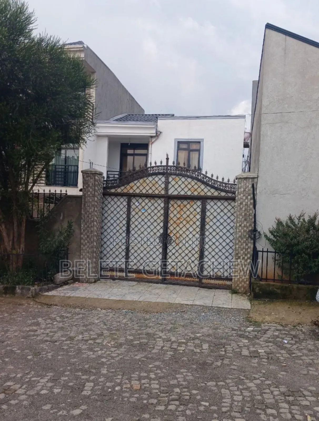 4bdrm House in Semit, G+1 House, Bole for sale