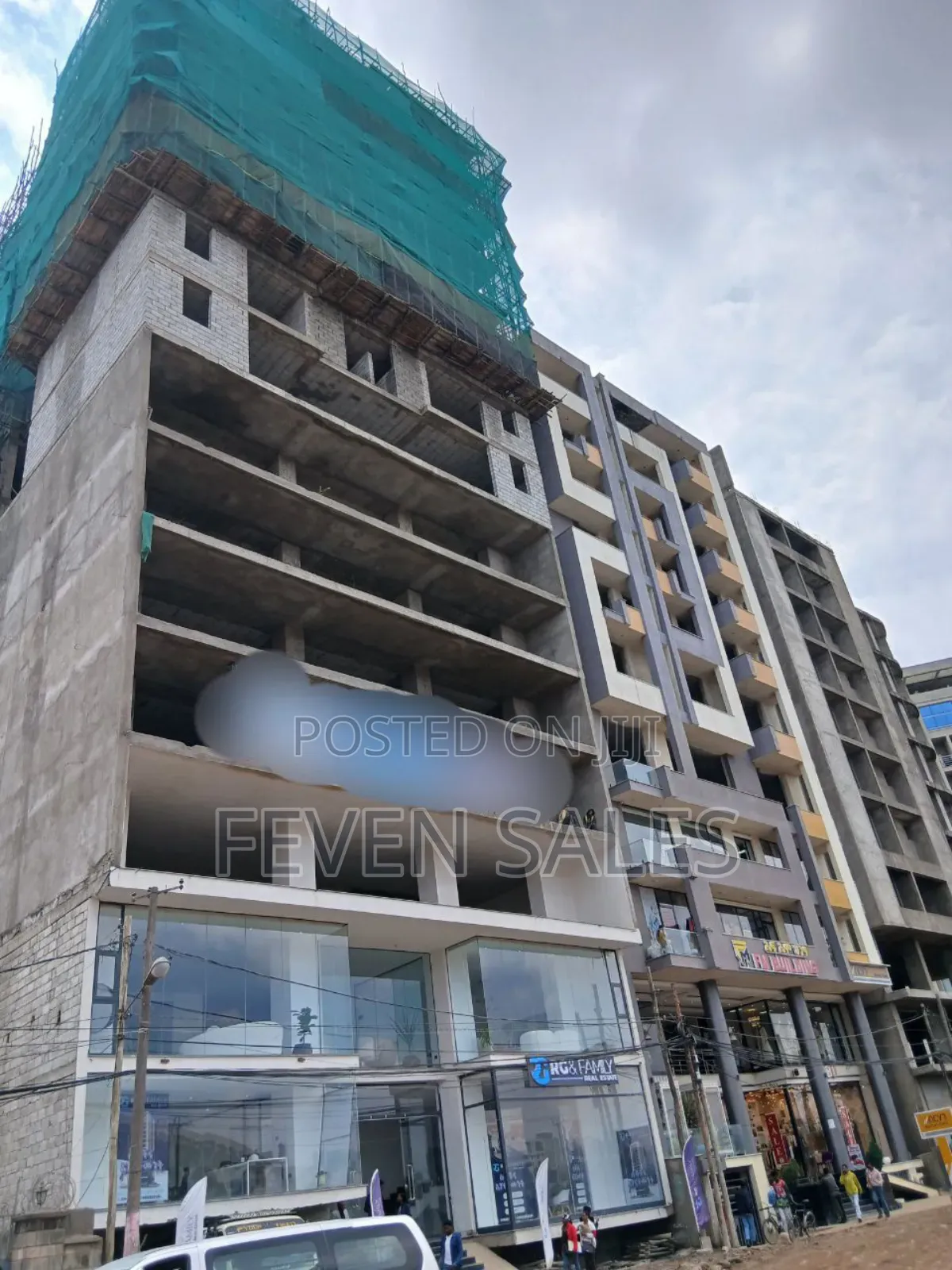 ቦሌ ላይ የንግድ ሱቆችንናየመኖርያ አፓርትመንቶችን 100%ለከፈለ40%ቅናሽ እየሸጥን እንገኛለን