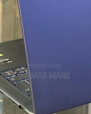 Photo - New Laptop Lenovo Yoga 7i 32GB Intel Core I7 SSD 1T