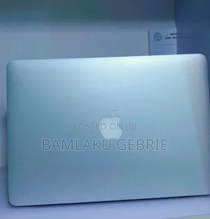 New Laptop Apple MacBook Air 2013 4GB Intel Core I5 SSD 128GB