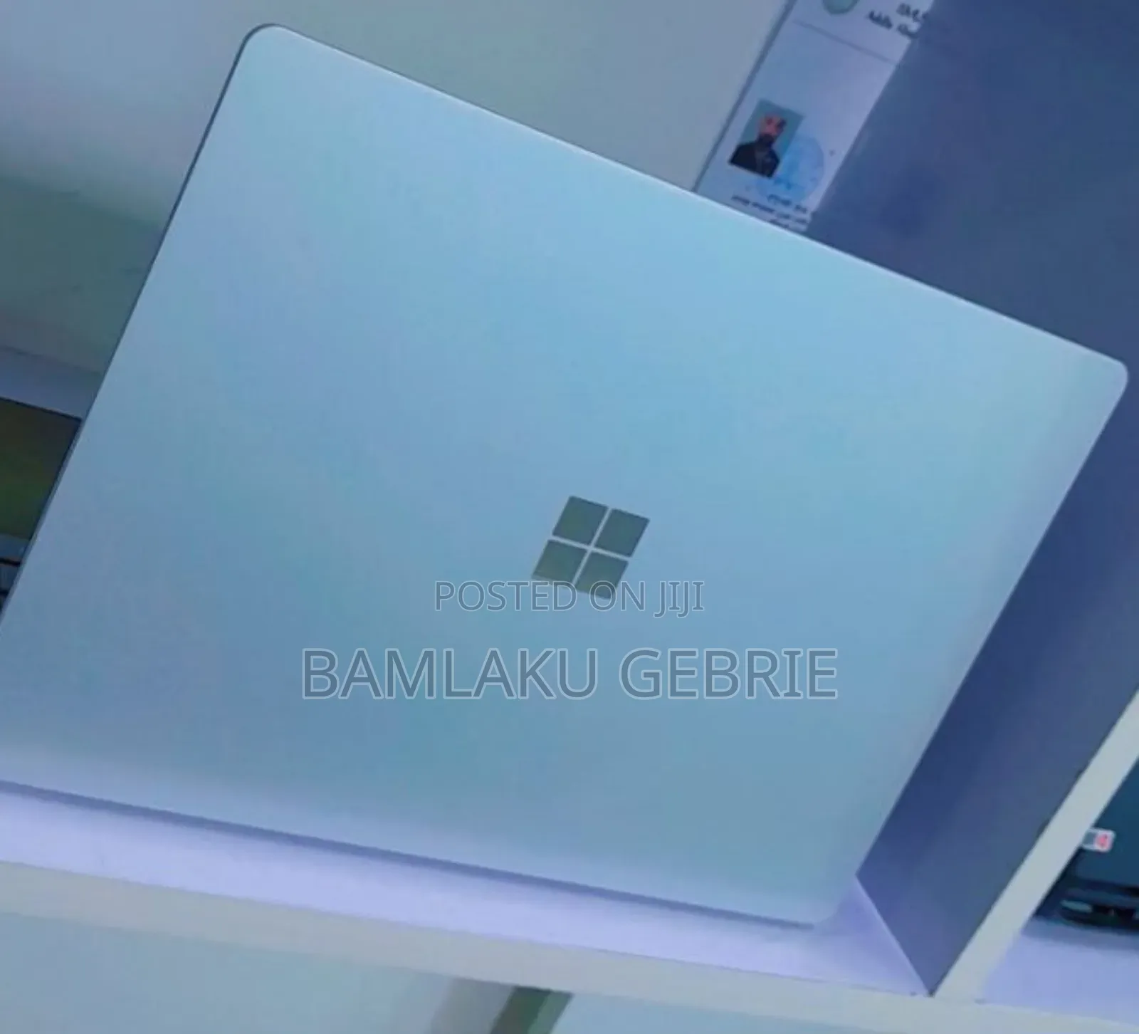 New Laptop Microsoft Surface 8GB Intel Core I5 SSD 256GB