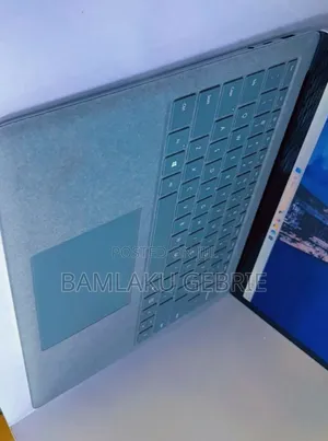 New Laptop Microsoft Surface 16GB Intel Core I5 SSD 512GB