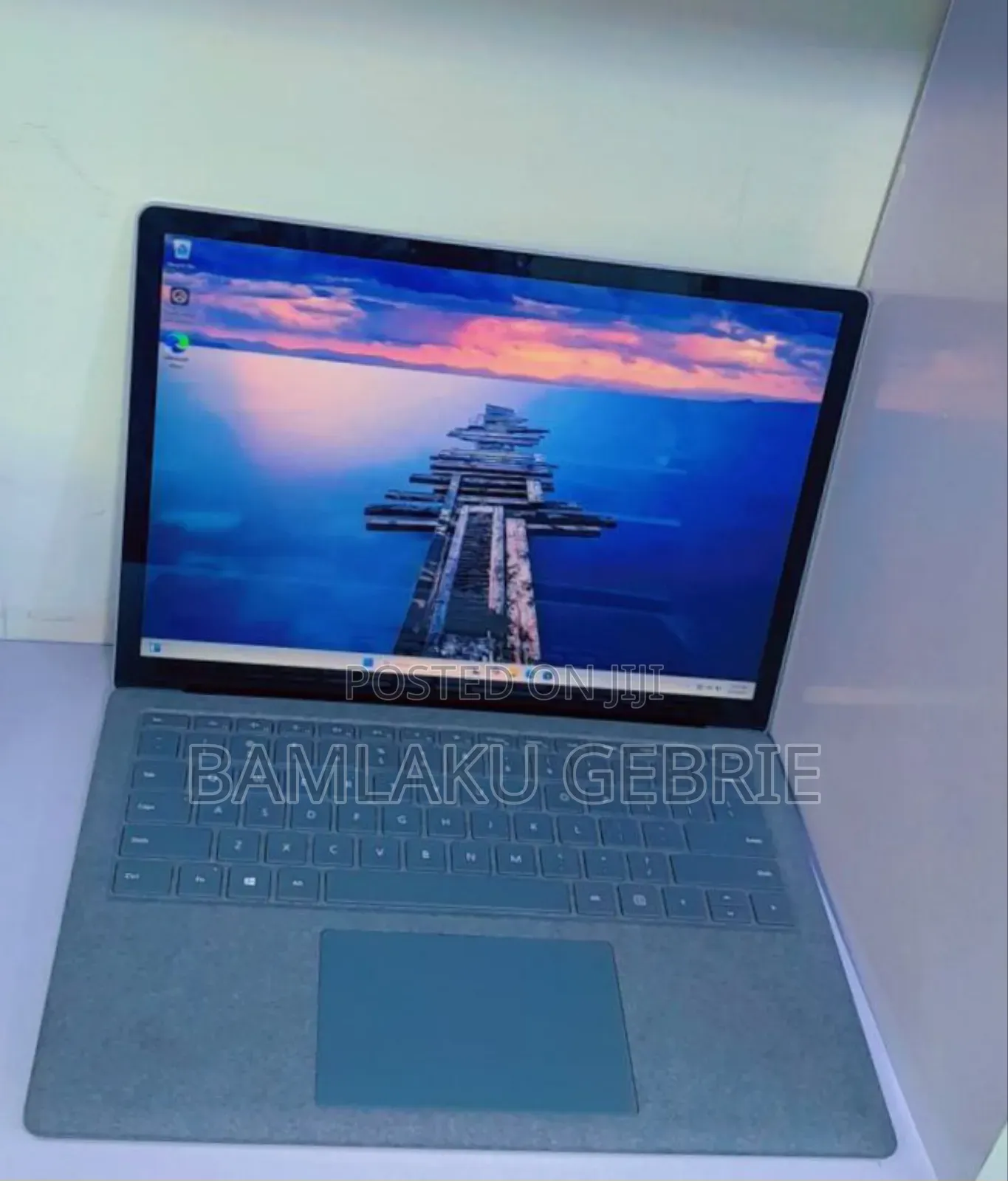 New Laptop Microsoft Surface 16GB Intel Core I5 SSD 512GB