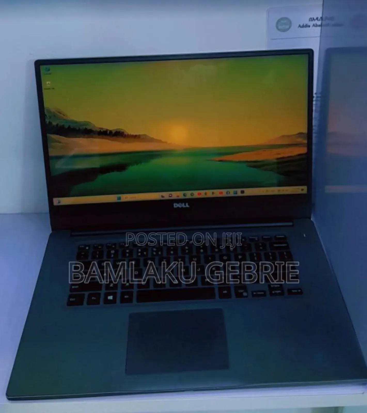 New Laptop Dell Inspiron 15 8GB Intel Core I5 HDD+SSD 1.5T