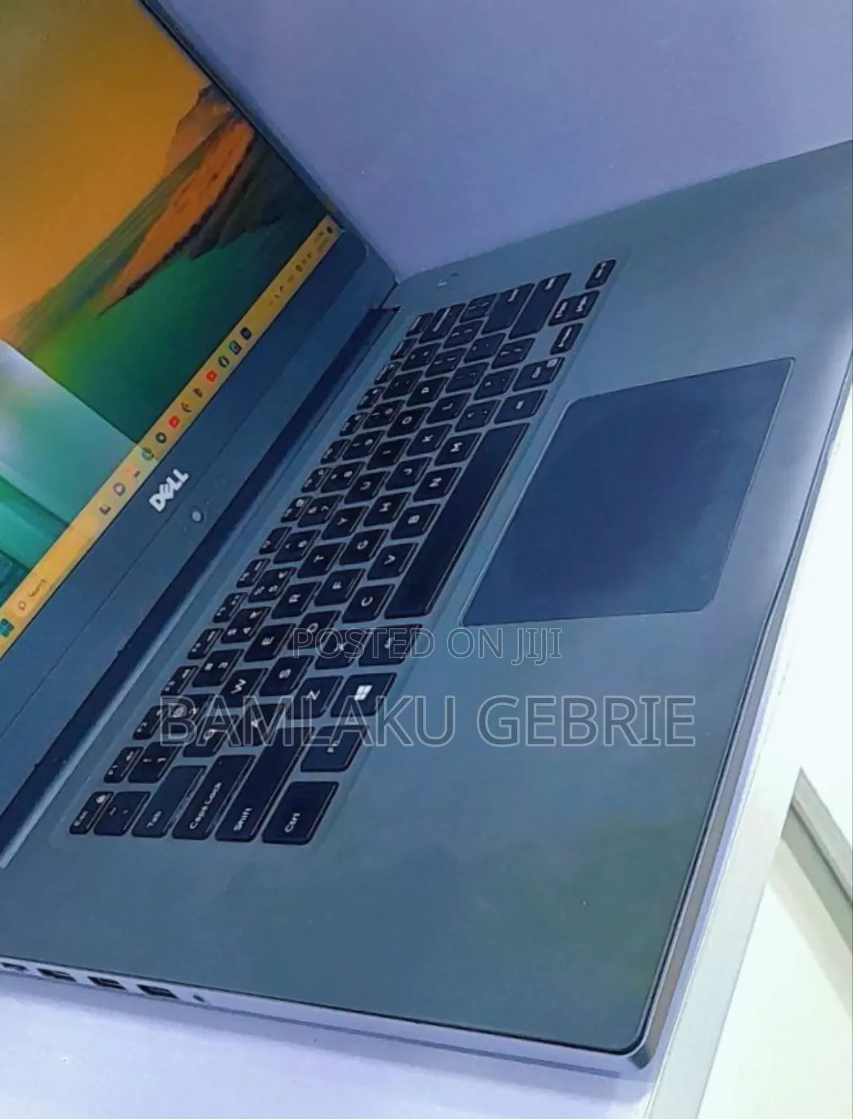 New Laptop Dell Inspiron 15 8GB Intel Core I5 HDD+SSD 1.5T