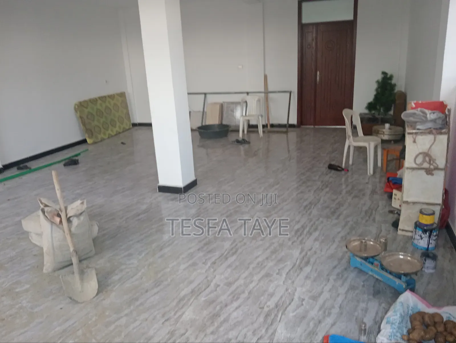 8bdrm Apartment in Yeka for rent