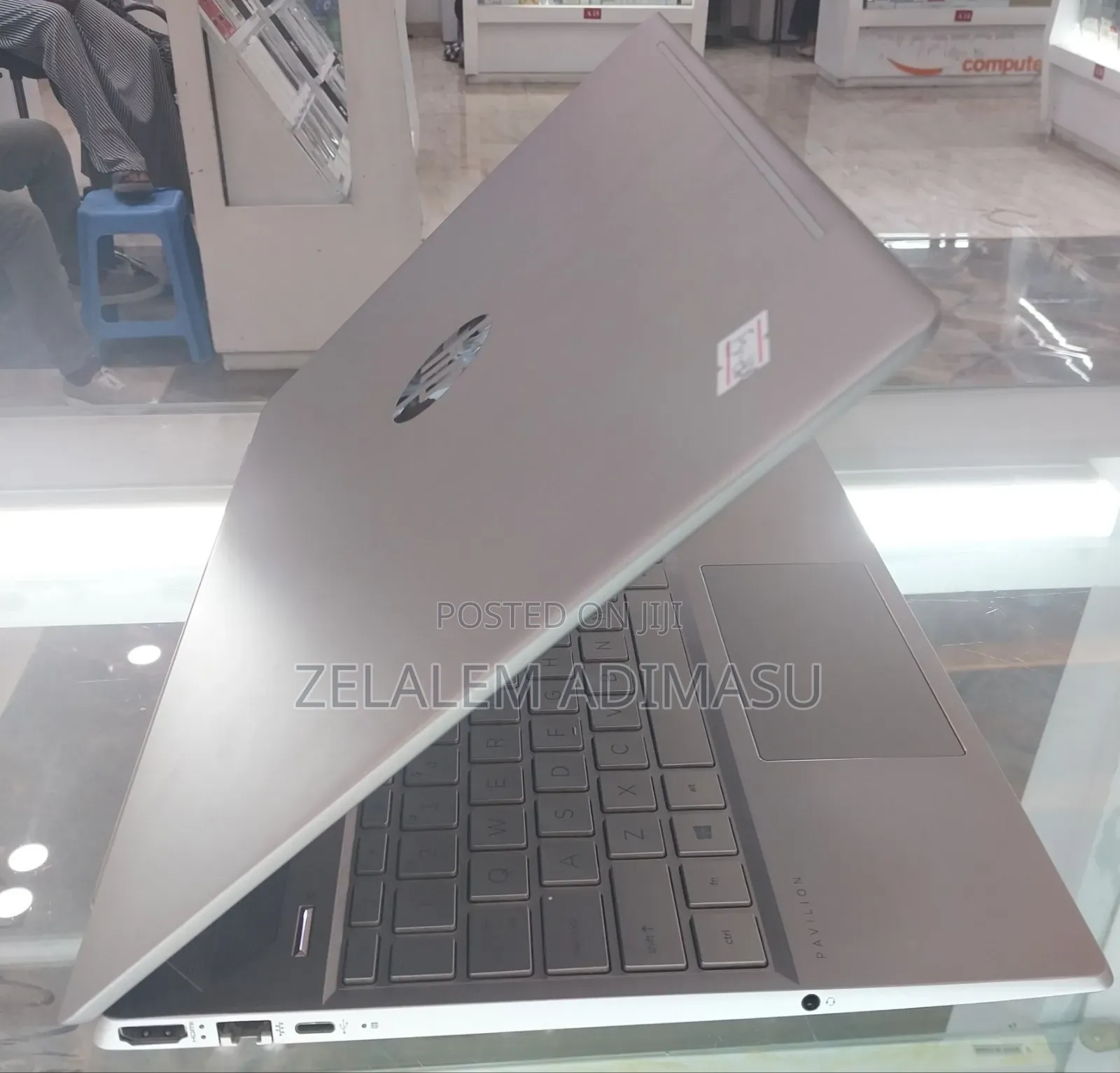 New Laptop HP Pavilion 10 16GB Intel Core I5 SSD 512GB