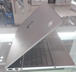 New Laptop HP Pavilion 10 16GB Intel Core I5 SSD 512GB