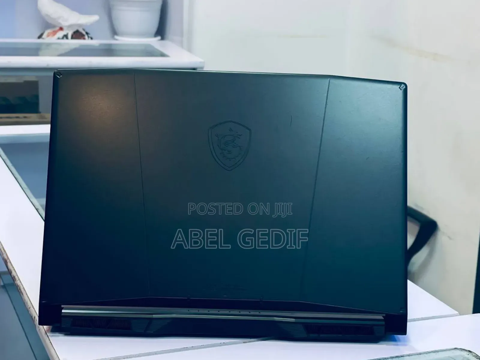 New Laptop MSI Katana 15 16GB Intel Core I7 SSD 1T