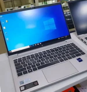 New Laptop HP 16GB Intel Core I5 SSD 256GB