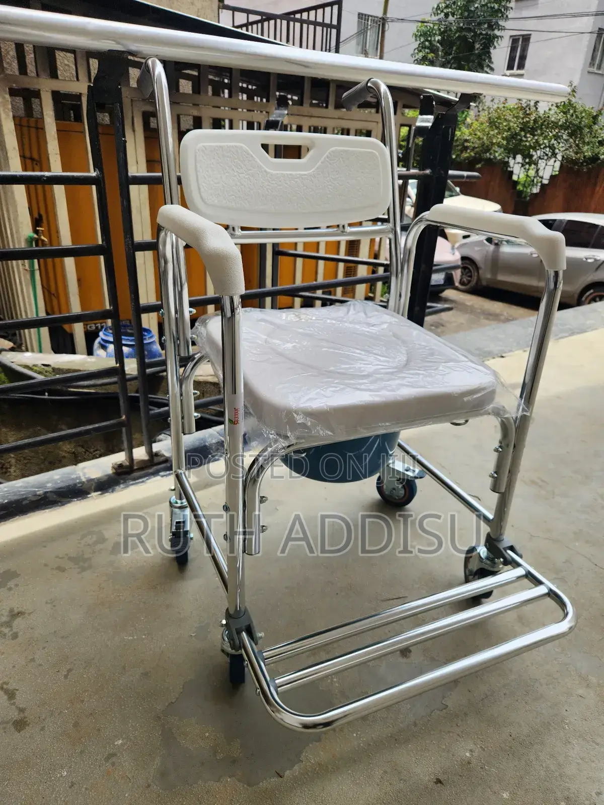 Wheelchair吞噬commode Wheelchair肇始toilet Wheelchair Popo