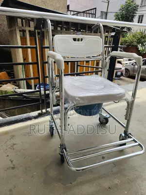 Commode Wheelchair有些removable Popo Commode Wheelchair网了new